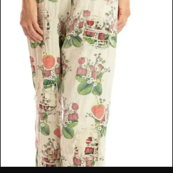 Magnolia Pearl BloomeBerry trousers - Picture 3 of 10